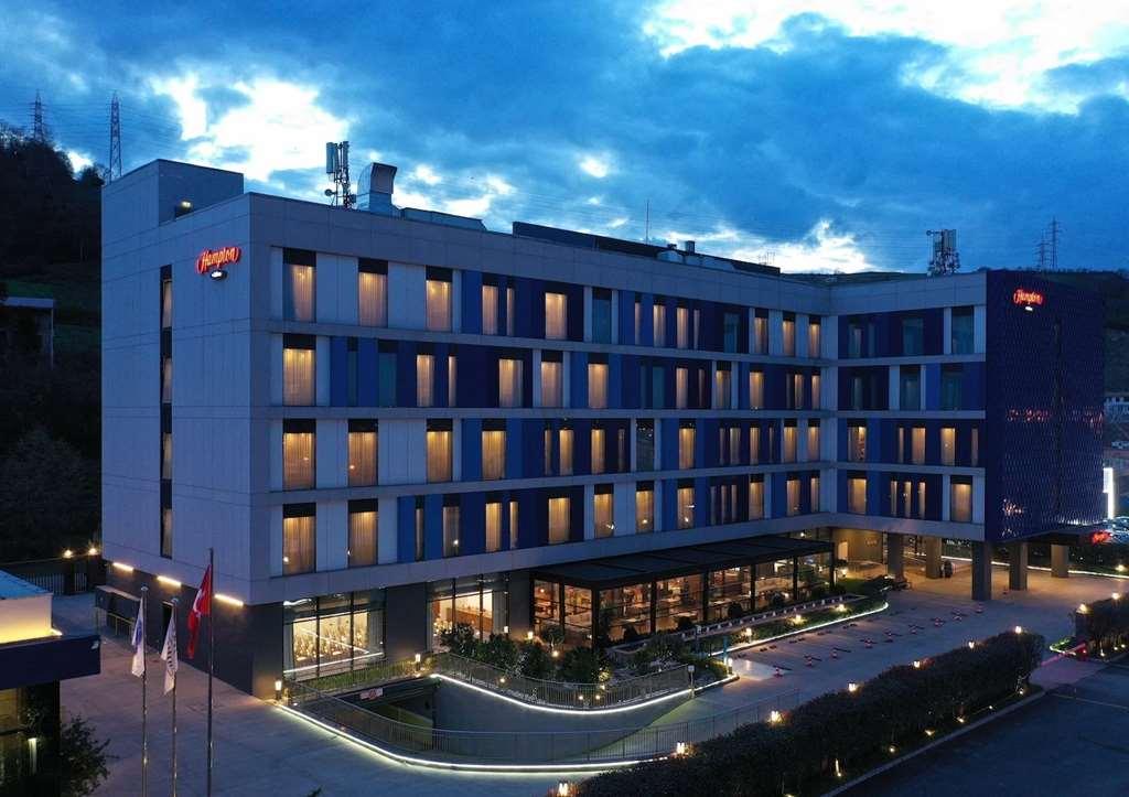 Hampton By Hilton Samsun Hotel Exterior photo